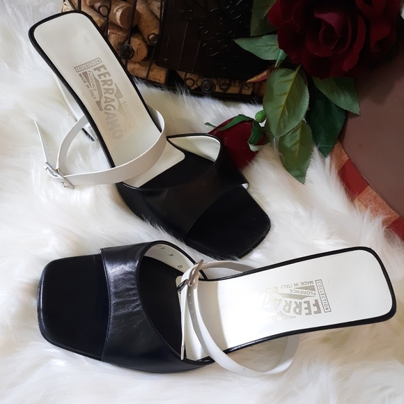 Salvatore Ferragamo Collection Blk/Wht Sandals - Picture 2 of 8